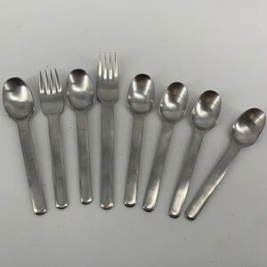 Retroneu 18/8 Stainless Steel Flatware Set 8pc Forks Spoons Korea MCM